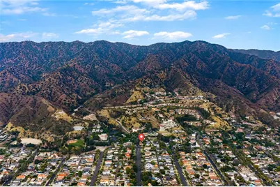 100 Country Club Drive, Burbank, CA 91501 - Photo 65