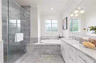 100 Country Club Dr, Burbank, CA 91501 - Photo 33