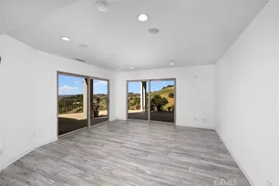 2637 N Mountain Avenue, Claremont, CA 91711 - Photo 27