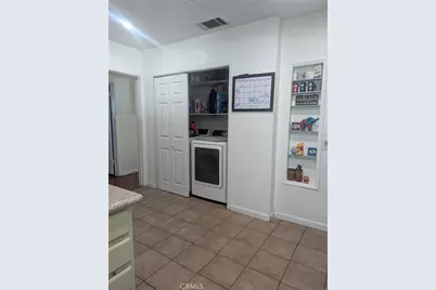 734 Lee, San Bernardino, CA 92405 - Photo 9