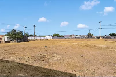 13475 Yakima, Apple Valley, CA 92308 - Photo 3