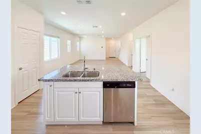 7155 Citrus Ave #227, Fontana, CA 92336 - Photo 13