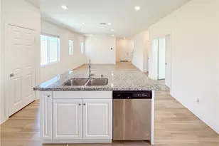 7155 Citrus Ave, Fontana, CA 92336 - Photo 13