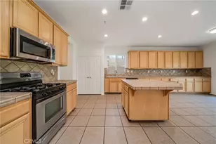 6184 Medinah, Fontana, CA 92336 - Photo 19
