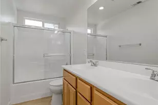 6184 Medinah, Fontana, CA 92336 - Photo 35