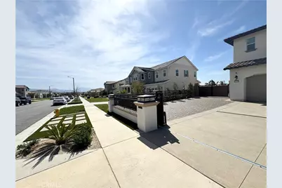 13325 Silver Sky, Rancho Cucamonga, CA 91739 - Photo 25
