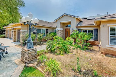 4088 Shady Ridge Circle, Corona, CA 92881 - Photo 9