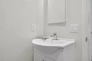 2525 Neptune Pl, Port Hueneme, CA 93041 - Photo 21