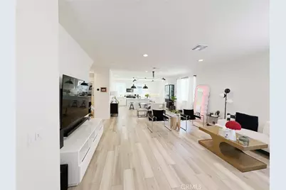 254 N Standard Avenue, Santa Ana, CA 92701 - Photo 11