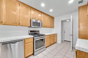 678 Azure Ln, Corona, CA 92879 - Photo 9