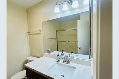 1008 Las Lomas Unit C, La Habra, CA 90631 - Photo 5