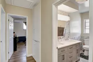 12205 S Halldale, Los Angeles, CA 90047 - Photo 15