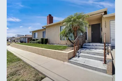 12205 S Halldale, Los Angeles, CA 90047 - Photo 3