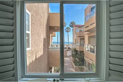 2000 Pacific Coast Highway #203, Huntington Beach, CA 92648 - Photo 17