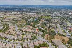 572 E Vosburg Dr, Azusa, CA 91702 - Photo 47