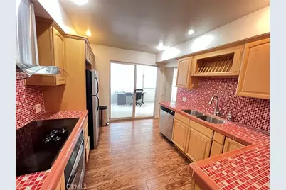 284 S Madison, Pasadena, CA 91101 - Photo 19