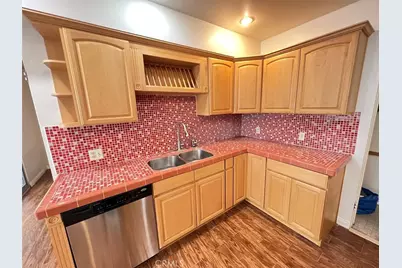 284 S Madison, Pasadena, CA 91101 - Photo 21