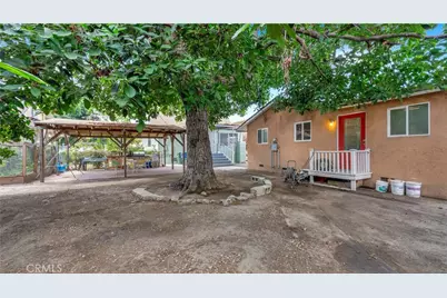 201 W 49th, Los Angeles, CA 90037 - Photo 59