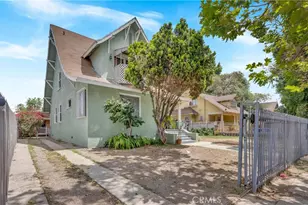 201 W 49th, Los Angeles, CA 90037 - Photo 63