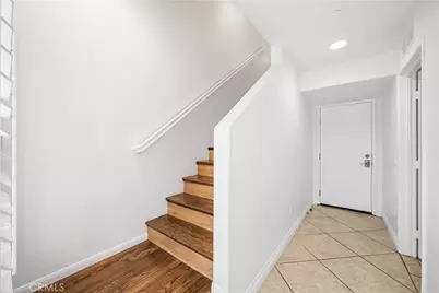 323 Tesoro #107, Escondido, CA 92025 - Photo 5