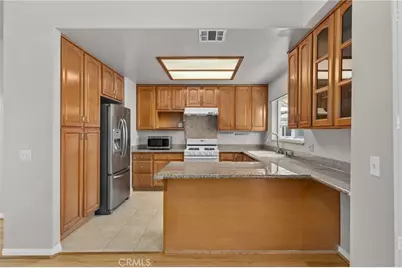 77 S Sierra Madre #13, Pasadena, CA 91107 - Photo 9