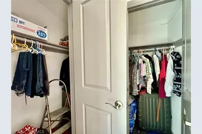 160 W 48th, Los Angeles, CA 90037 - Photo 27