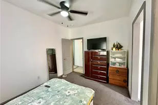 160 W 48th, Los Angeles, CA 90037 - Photo 25