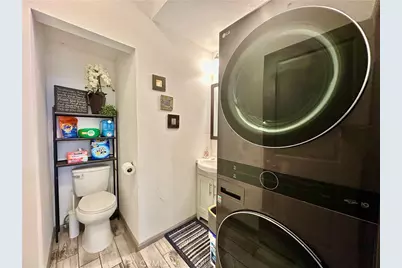 160 W 48th, Los Angeles, CA 90037 - Photo 29