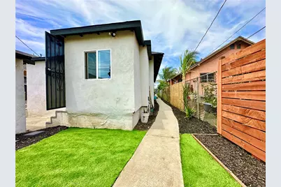 160 W 48th, Los Angeles, CA 90037 - Photo 49