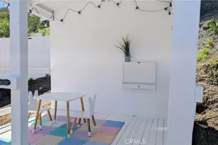 20224 Chapter, Woodland Hills, CA 91364 - Photo 29