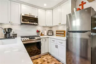 63 N Roosevelt, Pasadena, CA 91107 - Photo 13