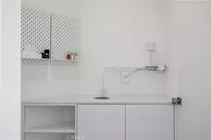 411 Woodcliffe, Pasadena, CA 91105 - Photo 37