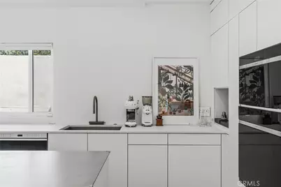 411 Woodcliffe, Pasadena, CA 91105 - Photo 17