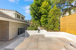411 Woodcliffe, Pasadena, CA 91105 - Photo 3