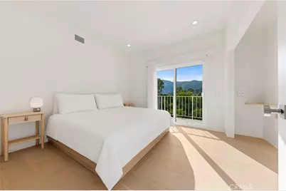411 Woodcliffe, Pasadena, CA 91105 - Photo 27
