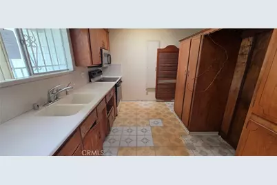 326 E 7th, San Jacinto, CA 92583 - Photo 3