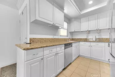 760 Rimpau #102, Corona, CA 92879 - Photo 7