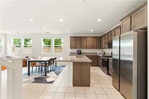 2902 S Halton Paseo, Ontario, CA 91761 - Photo 11