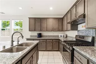 2902 S Halton Paseo, Ontario, CA 91761 - Photo 13