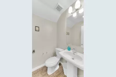 8836 Banyan Avenue, Montclair, CA 91763 - Photo 23