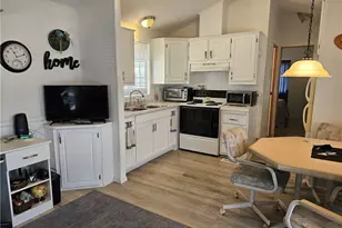 2750 W Acacia #M 20, Hemet, CA 92545 - Photo 13