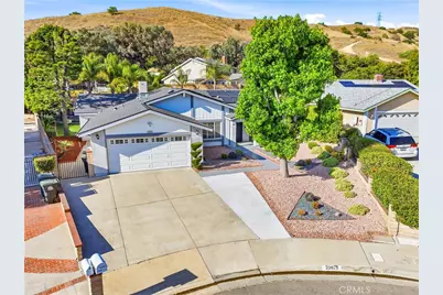 23671 Meandering Creek, Diamond Bar, CA 91765 - Photo 3