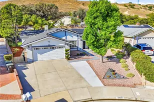 23671 Meandering Creek, Diamond Bar, CA 91765 - Photo 3
