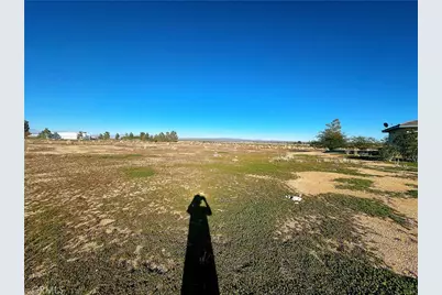 7027 Poppy Boulevard, California City, CA 93505 - Photo 9