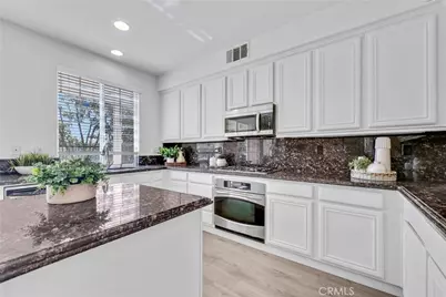 10156 Beachcomber Street, Moreno Valley, CA 92557 - Photo 13