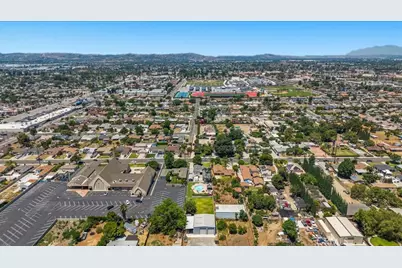 12745 Oaks, Chino, CA 91710 - Photo 47