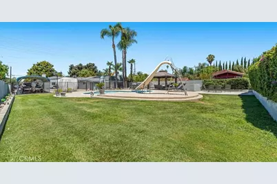 12745 Oaks, Chino, CA 91710 - Photo 33