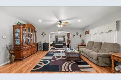 12745 Oaks, Chino, CA 91710 - Photo 9