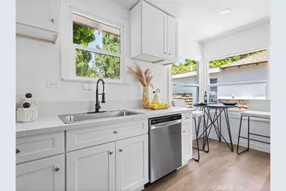 10559 Camarillo, Los Angeles, CA 91602 - Photo 27