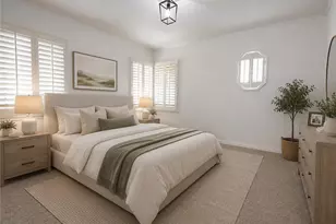8725 S Gramercy Pl, Los Angeles, CA 90047 - Photo 9
